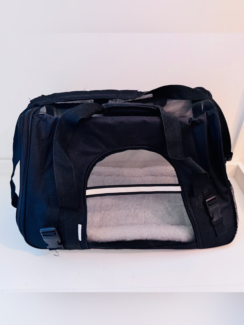 Black Pet Carry Bag - Versatile Open Mesh Sided Dog Carrier/Cat Carrier